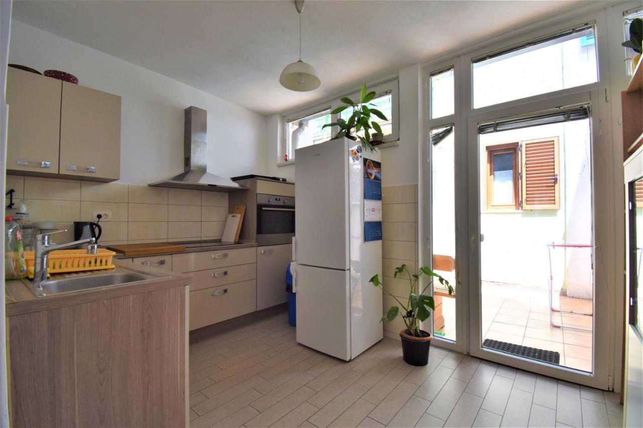 Apartment Adem Koper Eksteriør billede